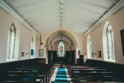 Mais igrejas fecharam do que abriram nos EUA em 2024