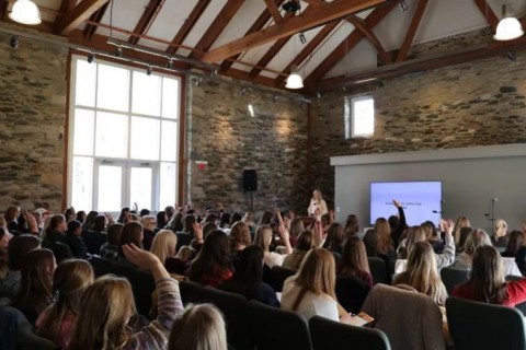 Impulsionada pela chegada de jovens, igreja cresce 2.000%